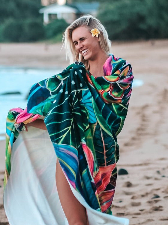 Hanalei Morning - Cuddling blanket - MICHAL ART STUDIO HAWAII - blanket