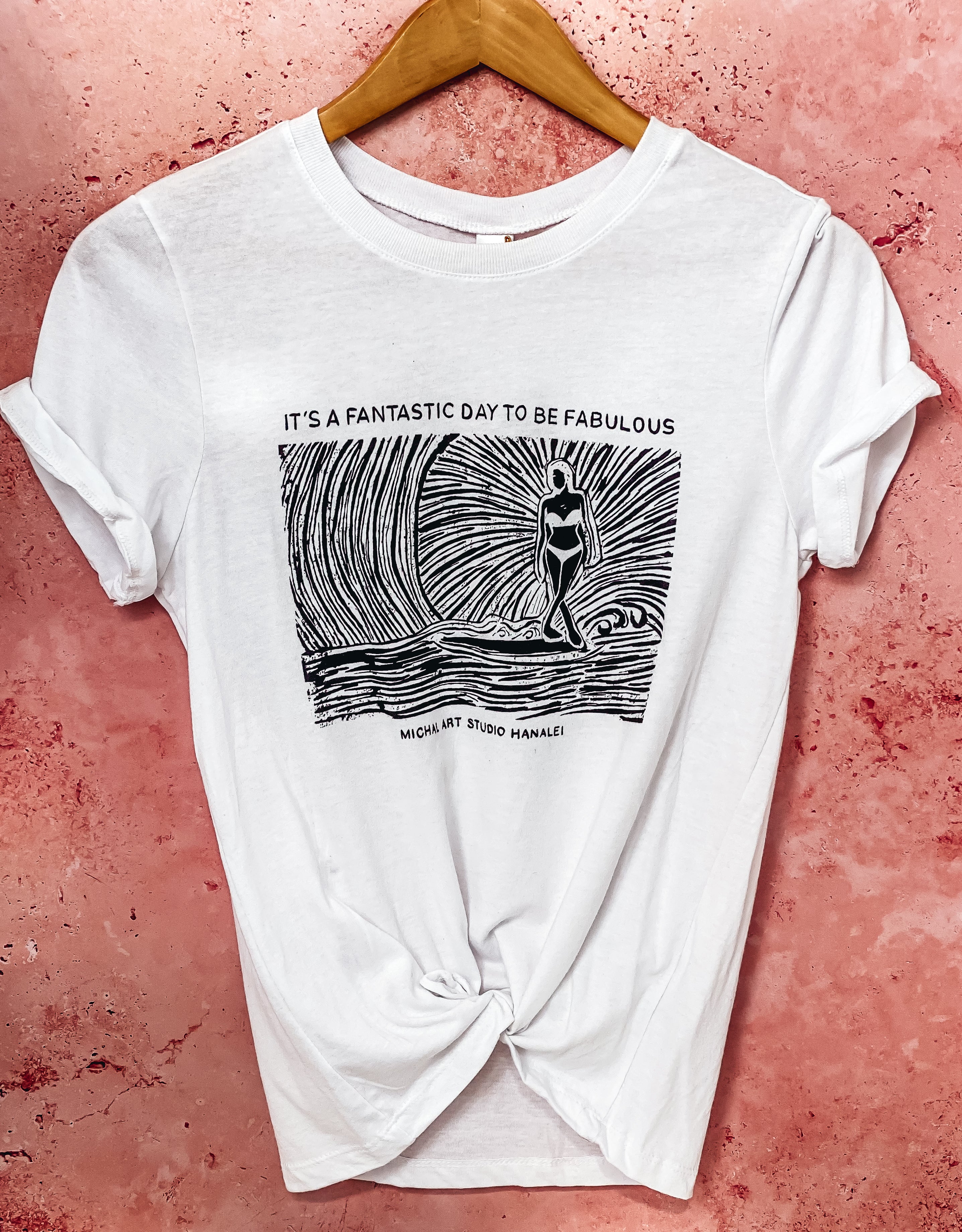Surf in the light  - T SHIRT - Black Art - Limited Edition