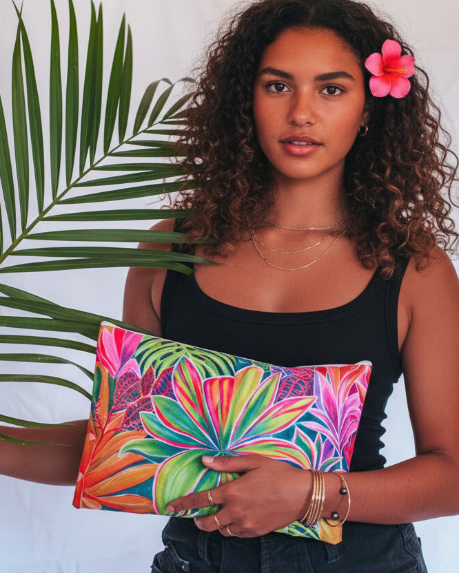 Open Heart Flowers Clutch - MICHAL ART STUDIO HAWAII - clutches