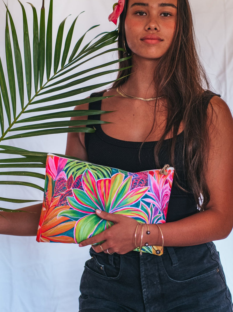 Open Heart Flowers Clutch - MICHAL ART STUDIO HAWAII - clutches